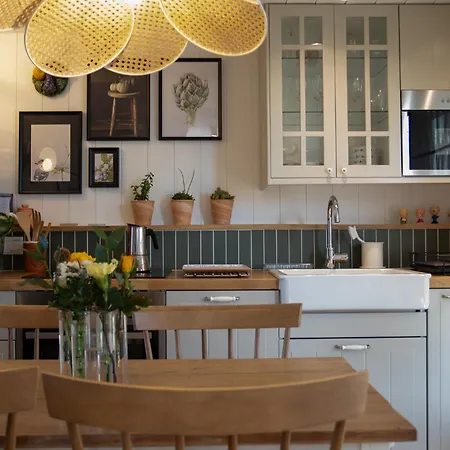 אכסניה Aux Grand-Laviers